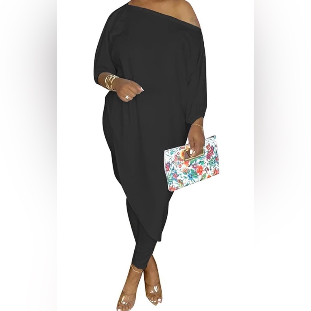 Chic Tunic Dress with Leggings